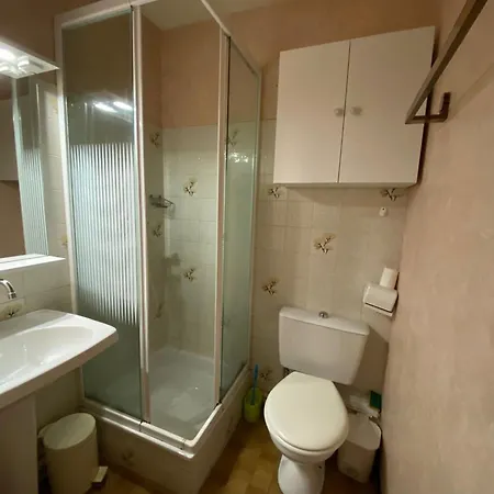Calme Avec Balcon, Animaux Admis, Proche Thermes - Fr-1-503-183 *